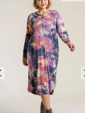 Umgee Multicolor Tie-Dye Henley Midi Dress in Pink, Purple & Navy